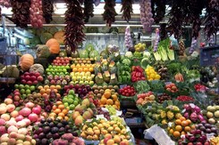 ŠPANĚLSKO - BARCELONA, GIRONA A VÍNO - LETECKY