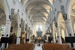 HOLANDSKO A BELGIE V KVĚTU TULIPÁNŮ