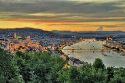 MAĎARSKO – BUDAPEŠŤ – HISTORICKÝ SKVOST