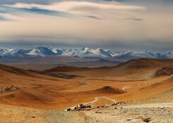 - MONGOLSKO – POUŠŤ GOBI, ČINGISCHÁN A DIVOCÍ KONĚ - MONGOLSKO – POUŠŤ GOBI, ČINGISCHÁN A DIVOCÍ KONĚ