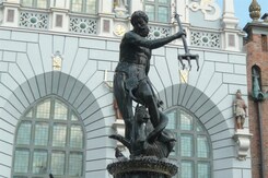 GDAŇSK – MALBORK – TORUŇ A JANTARY BALTU