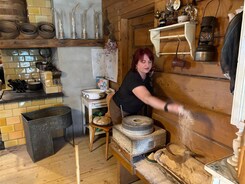 POLSKÉ BESKYDY A USTROŃ