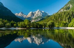 SLOVINSKO – BAREVNÝ PODZIM U JEZERA BLED